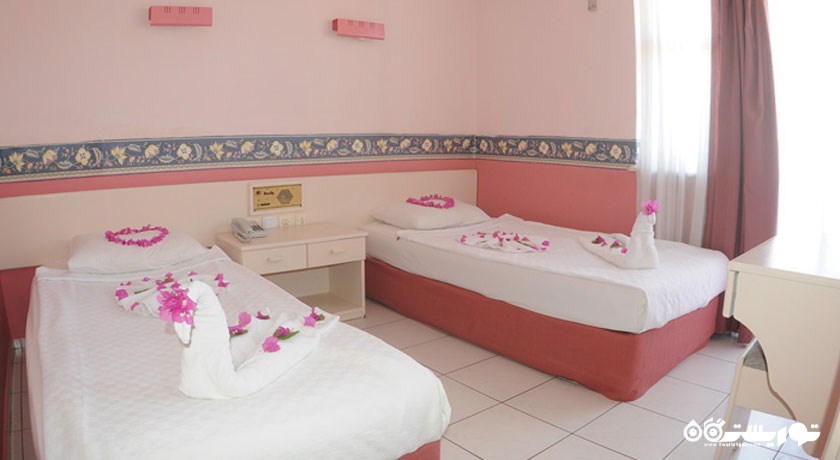 اتاق استدیو هتل و آپارتمان روزلا